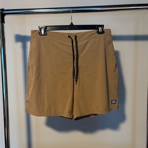 Like New SAXX Sport 2 Life 2in1 7” Shorts